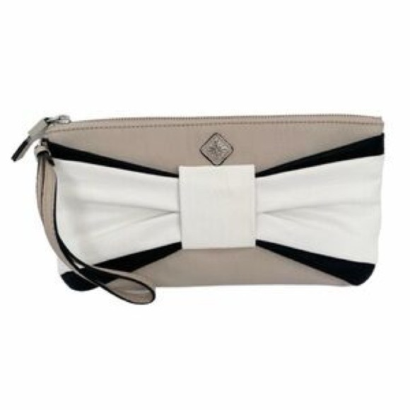 Simply Vera Vera Wang Tan and White Bow Clutch Wristlet - Picture 1 of 15